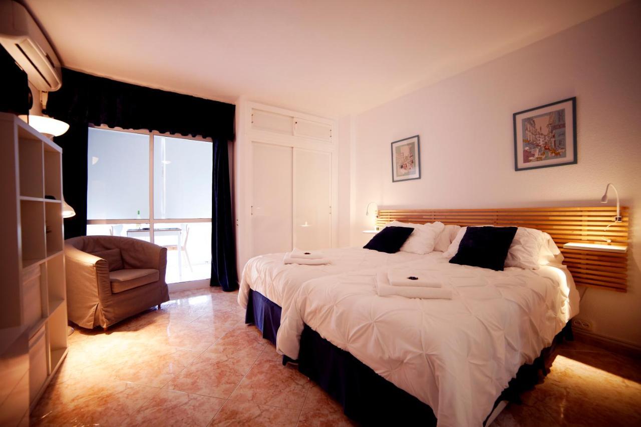 Apartamentos DC Benalmádena Eksteriør billede