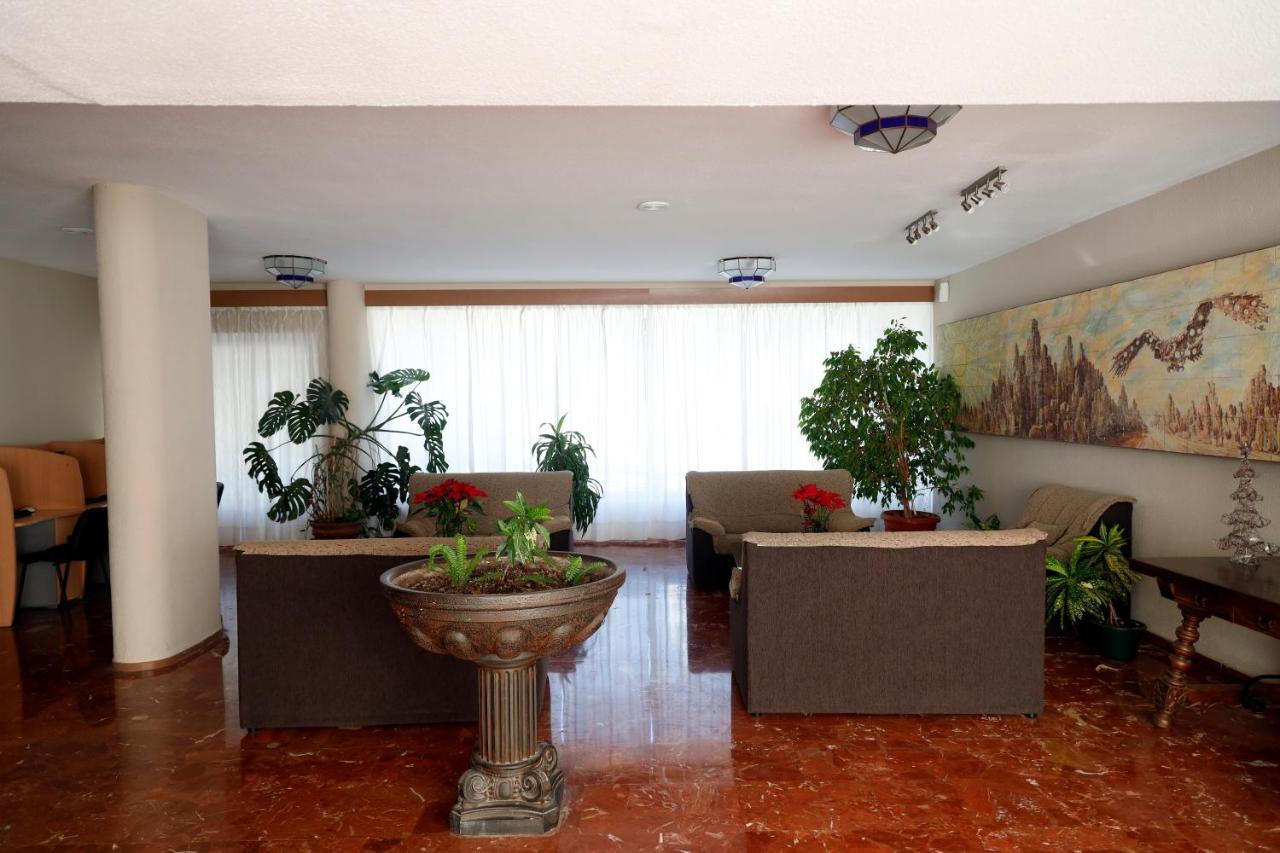 Apartamentos DC Benalmádena Eksteriør billede
