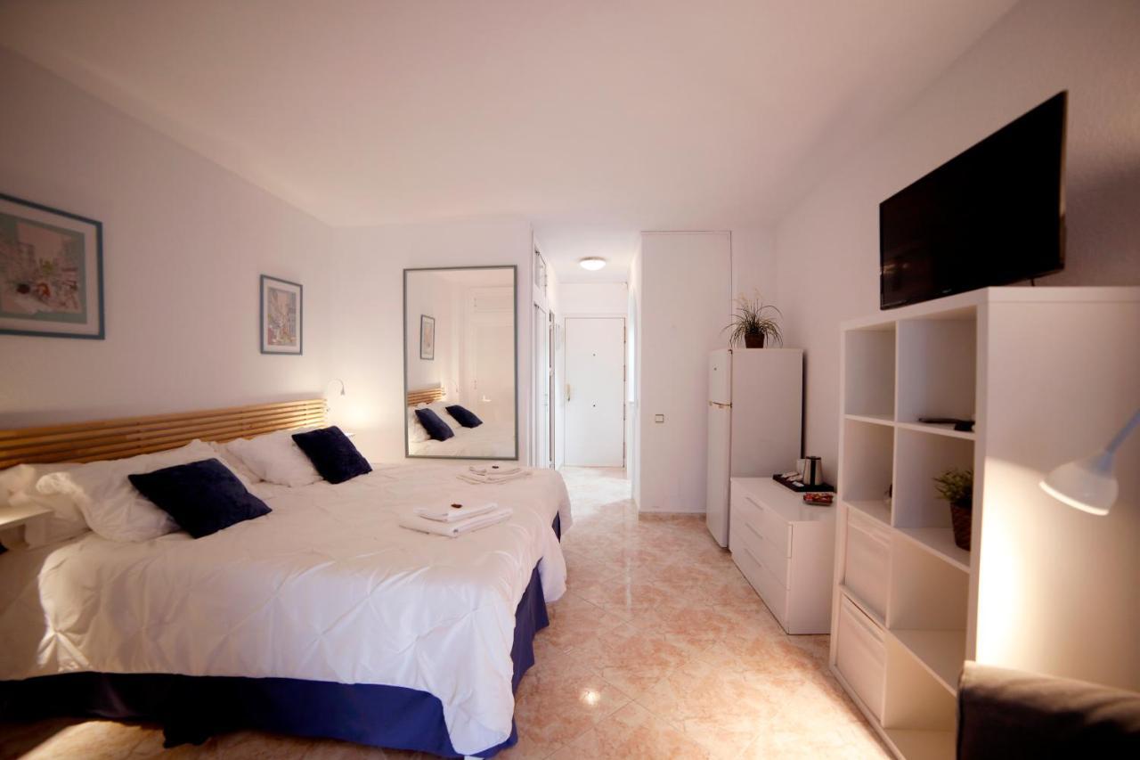Apartamentos DC Benalmádena Eksteriør billede