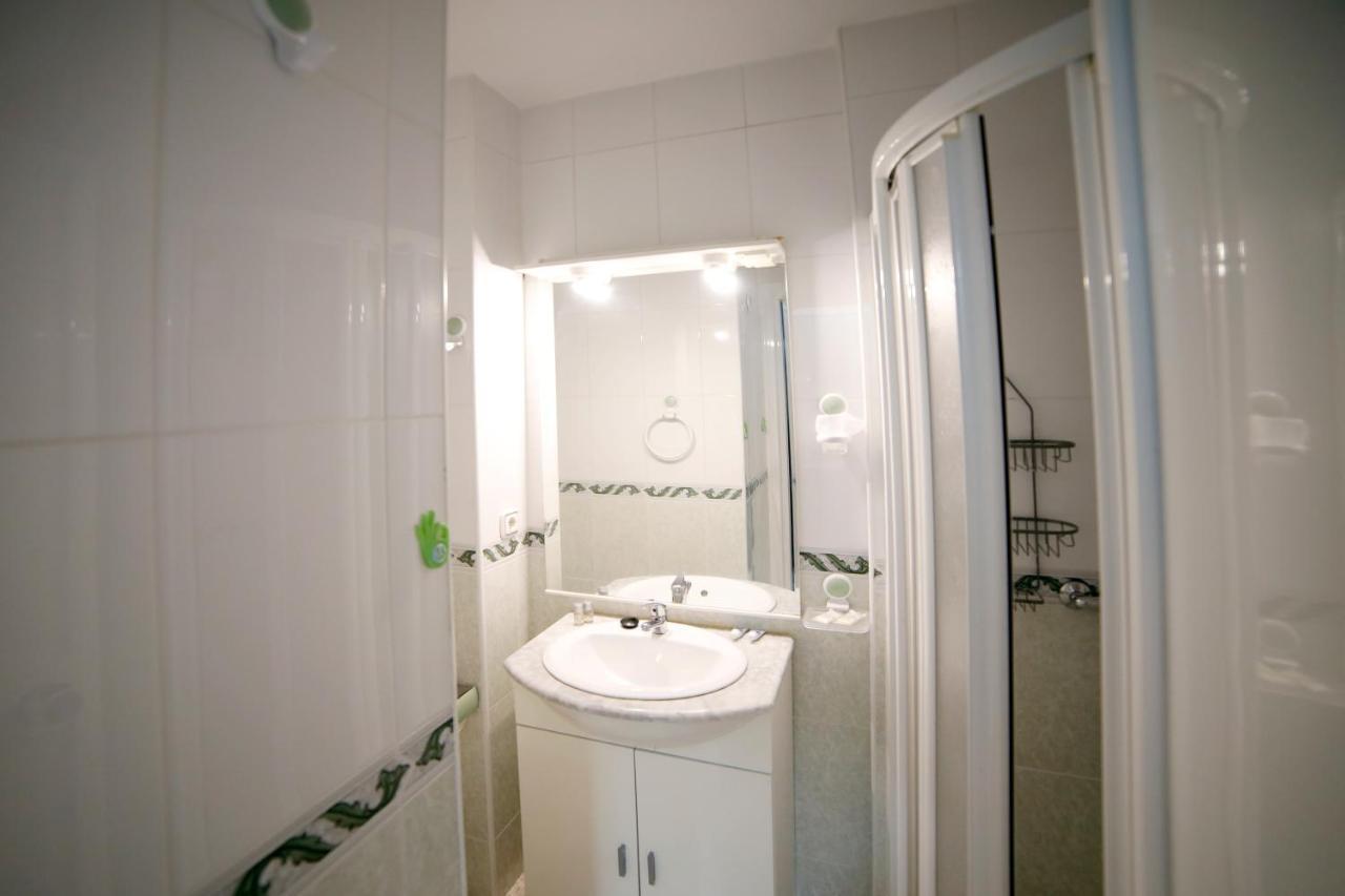 Apartamentos DC Benalmádena Eksteriør billede