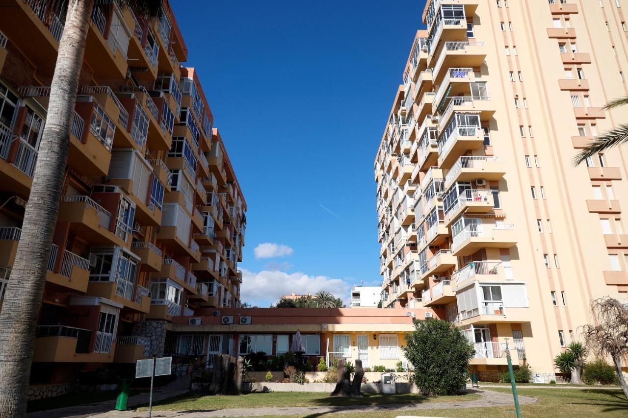 Apartamentos DC Benalmádena Eksteriør billede