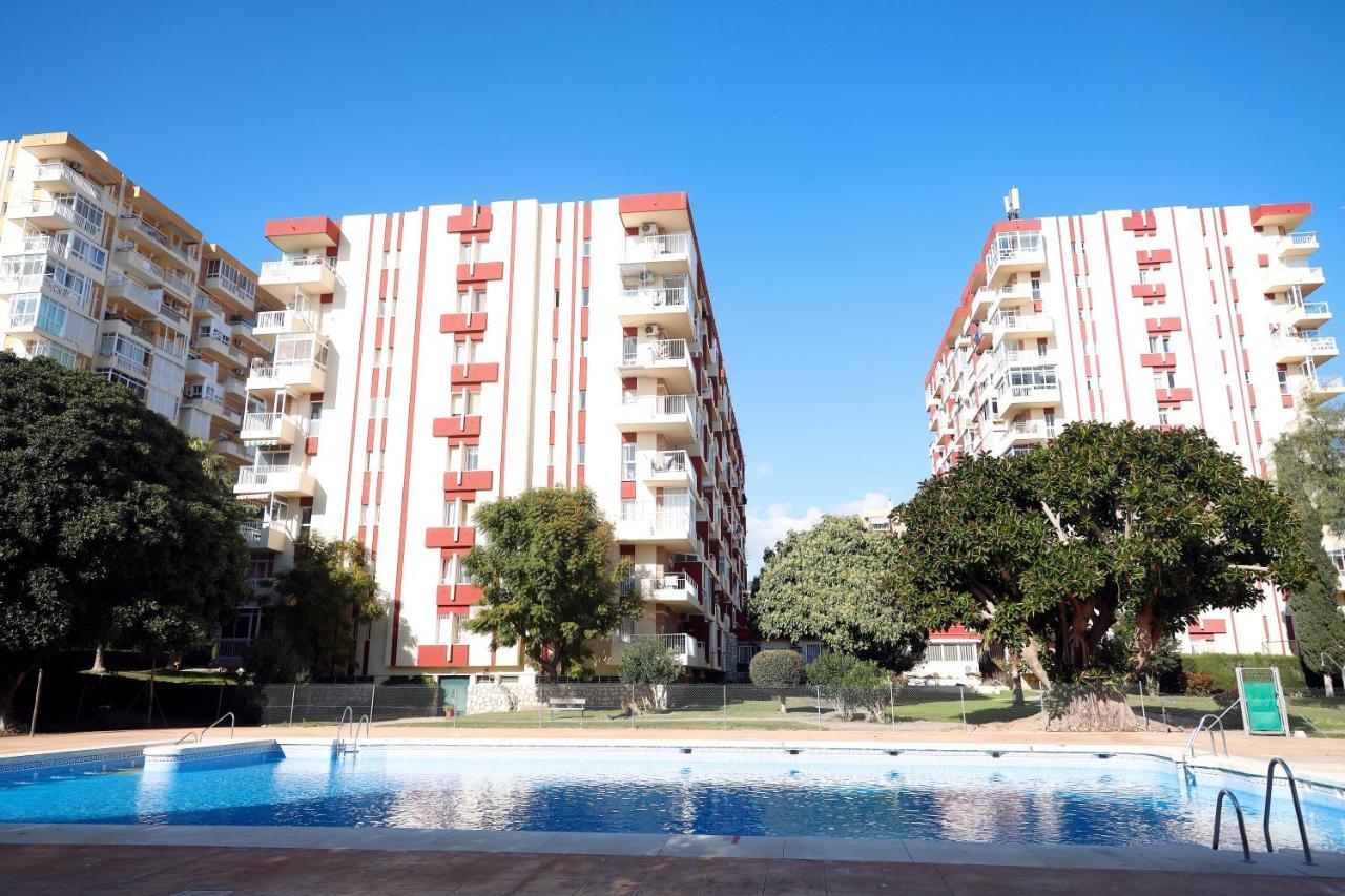 Apartamentos DC Benalmádena Eksteriør billede